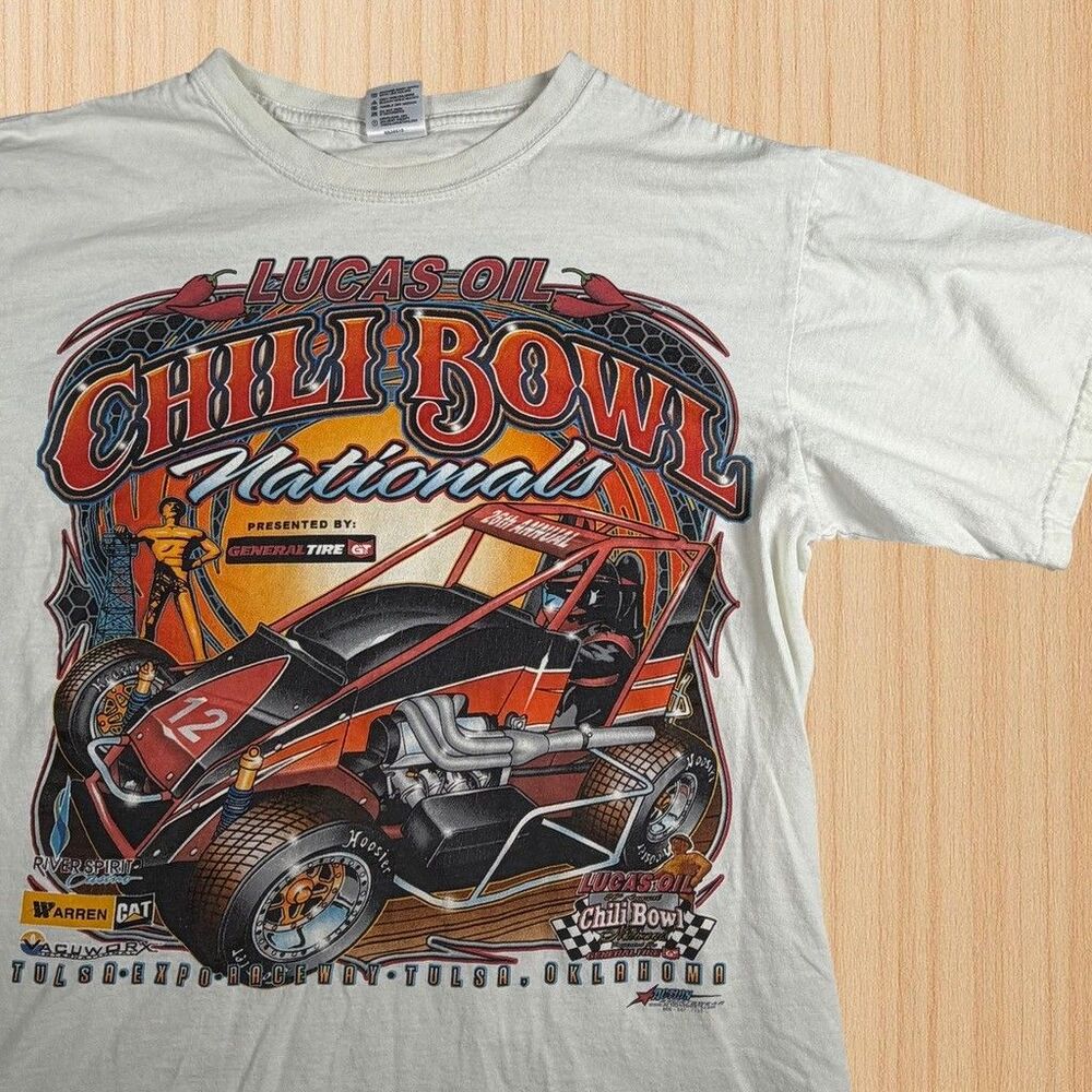 Chili Bowl Nationals 2012 T-Shirt Mens Medium White Lucas Oil Sprint Car Racing